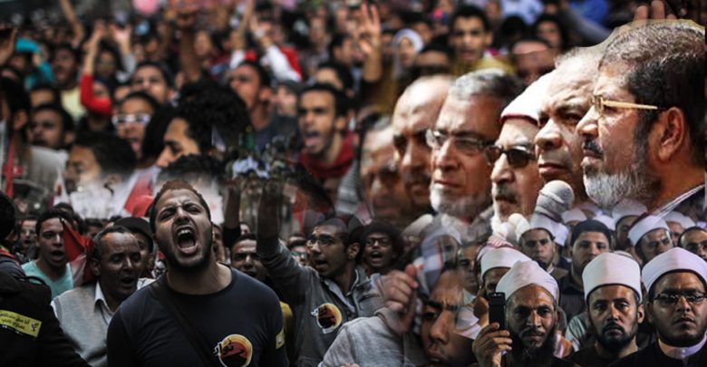 الإخوان المسلمين والقوي الثورية وسيناريوهات المستقبل