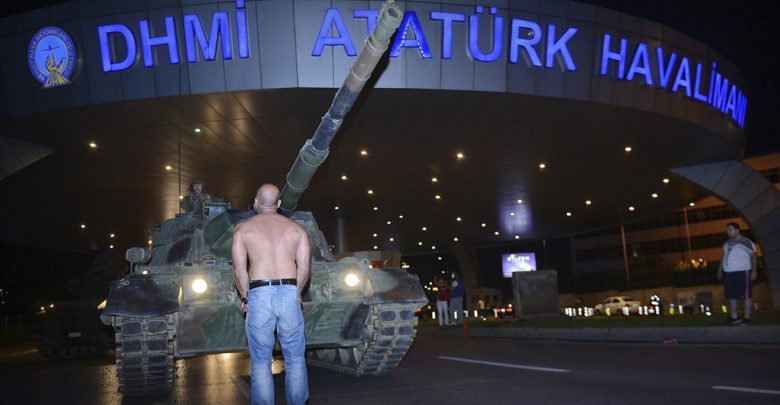 محاولة الانقلاب في تركيا: ماذا نتعلم؟