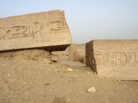 الأسرار-الخفية-وراء-كسر-أنوف-التماثيل-المصرية-9