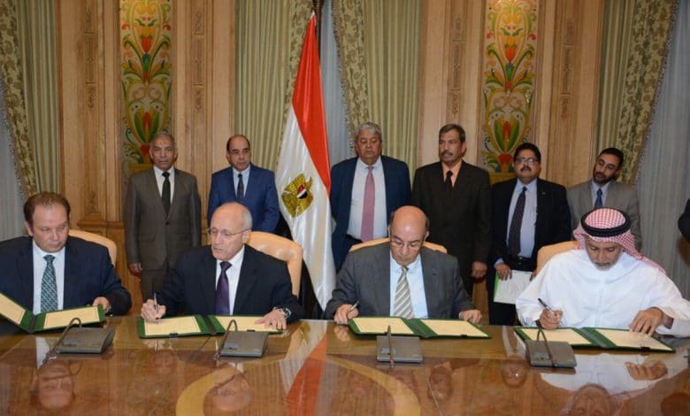 الشركات الخليجية والاستحواذ على أراضي المشروعات القومية المصرية
