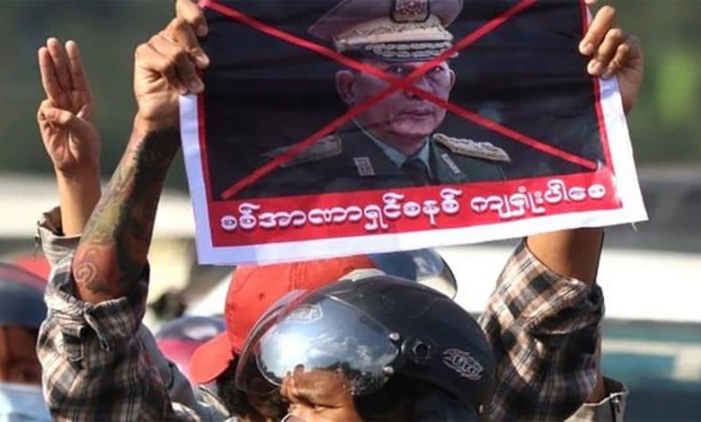 بعد انقلاب ميانمار 2021: حدود ديمقراطية العسكر