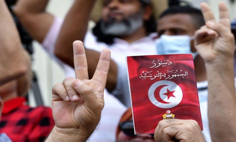 تونس دستور 2014 وإدارة تفاعلات الدولة والمجتمع